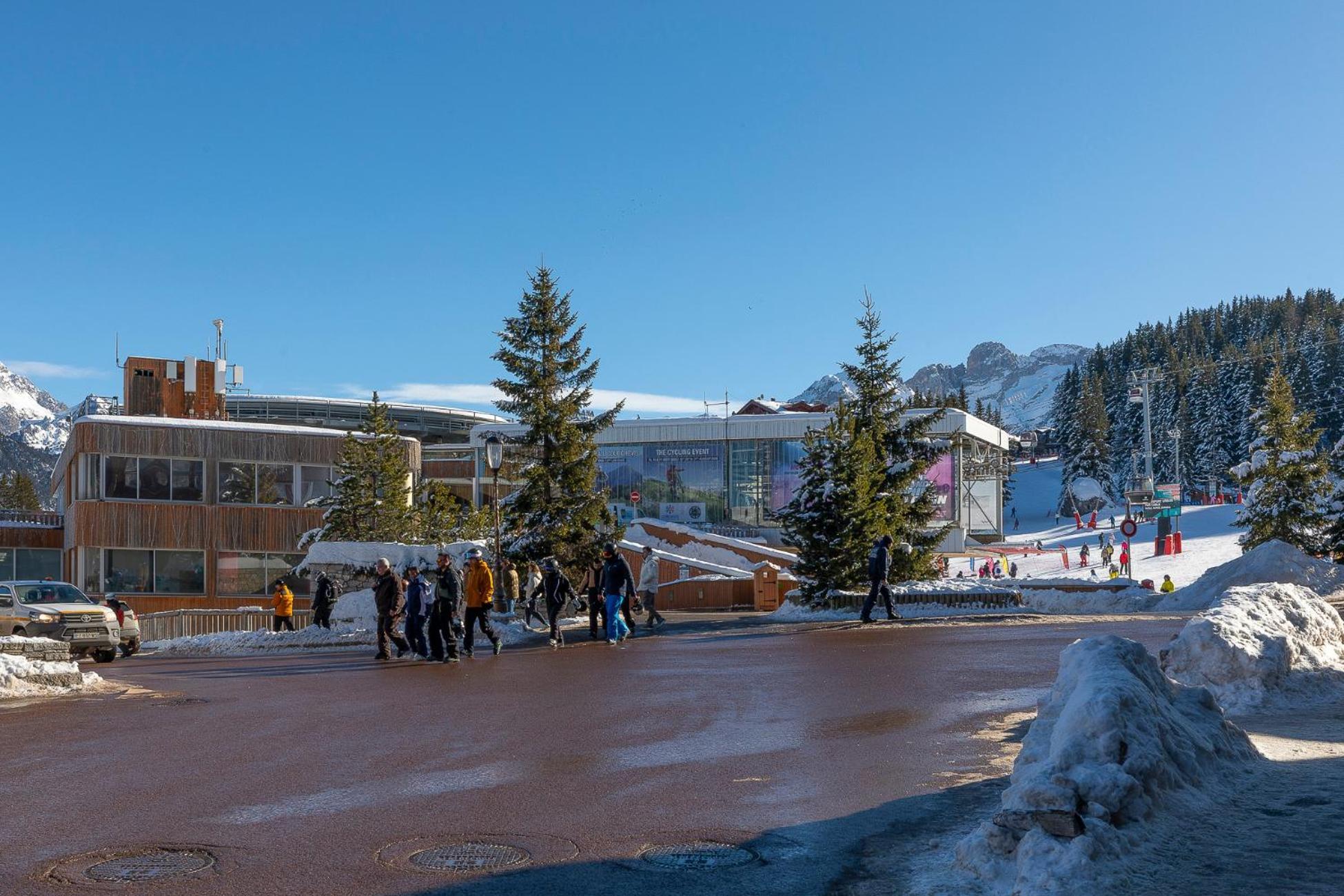 Residence Les Chalets Du Forum - Courchevel 1850 Екстер'єр фото